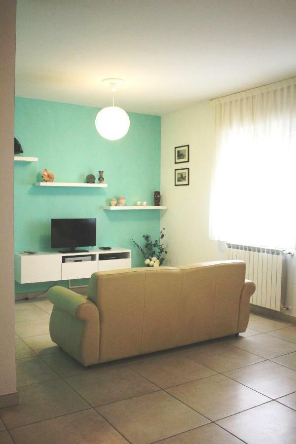 Casa Lu' Villa Viareggio Bagian luar foto